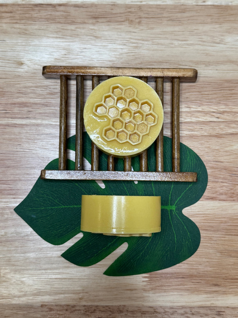 Oatmeal, Turmeric, & Honey Bar Soap